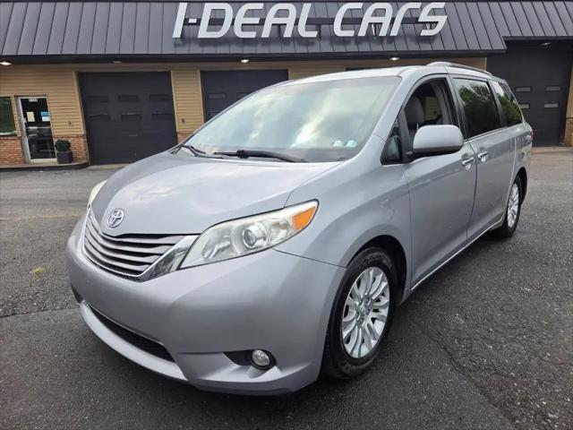 2015 Toyota Sienna XLE 8 Passenger for sale in Harrisburg, PA