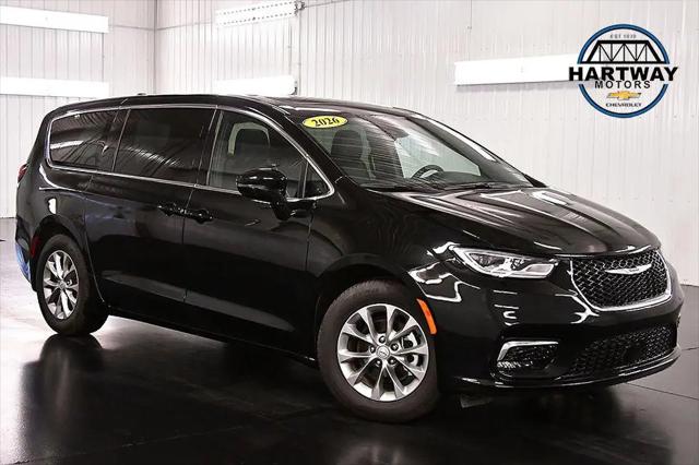 2026 Chrysler Pacifica Limited for sale in Medina, NY