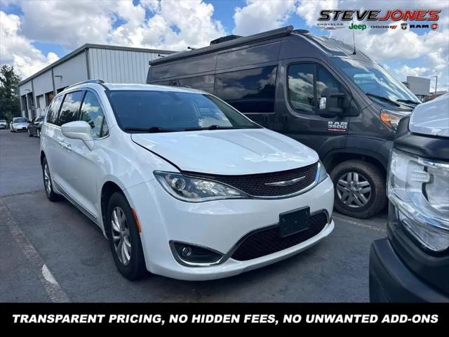 2019 Chrysler Pacifica Touring L for sale in Dickson, TN
