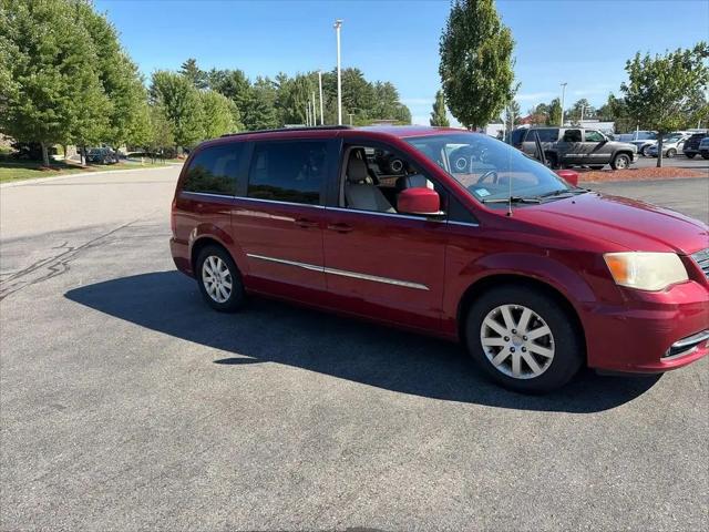 2014 Chrysler Town & Country Touring for sale in Nashua, NH
