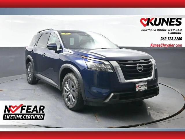 2025 Nissan Pathfinder SV FWD for sale in Elkhorn, WI