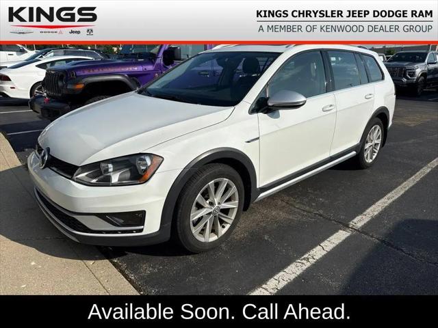 2017 Volkswagen Golf Alltrack TSI SE for sale near Cincinnati, OH