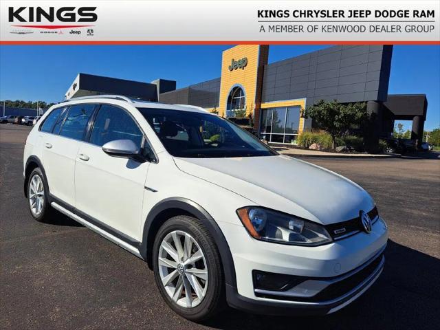 2017 Volkswagen Golf Alltrack TSI SE for sale in Cincinnati, OH