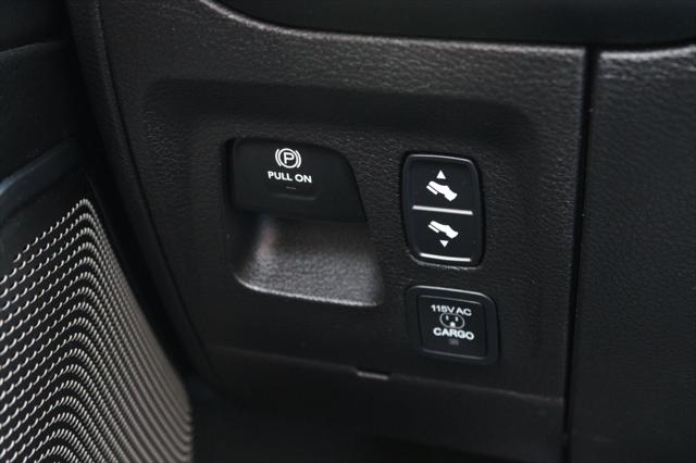2021 Ram 1500 Limited Crew Cab 4x4 57 Box