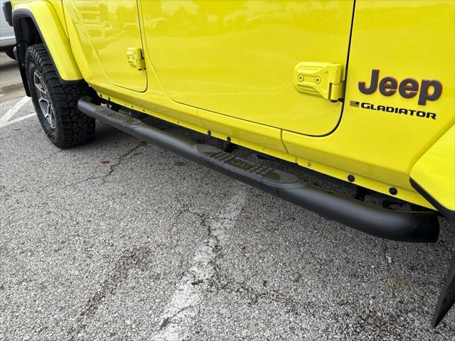 2024 Jeep Gladiator Sport