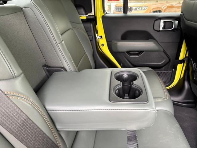 2024 Jeep Gladiator Sport