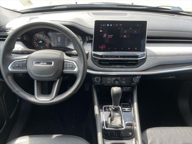 2022 Jeep Compass Latitude Lux 4x4