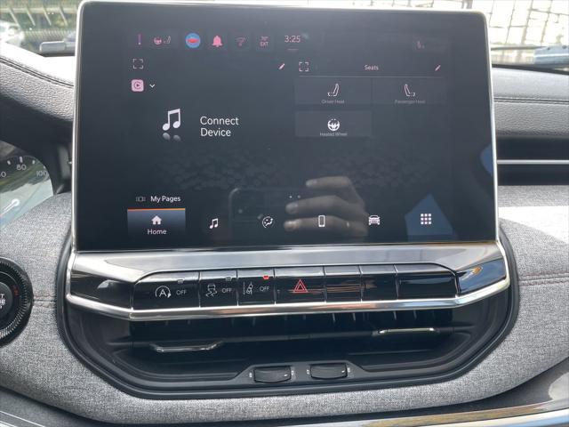 2022 Jeep Compass Latitude Lux 4x4