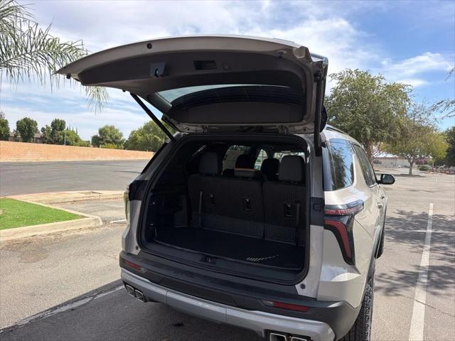 2027 Chevrolet Traverse AWD Z71