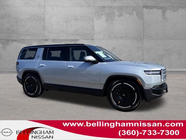 2025 Rivian R1S Adventure
