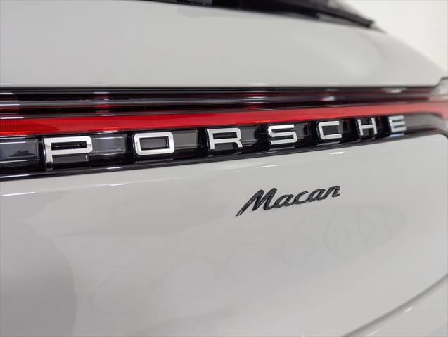 2026 Porsche Macan Unknown