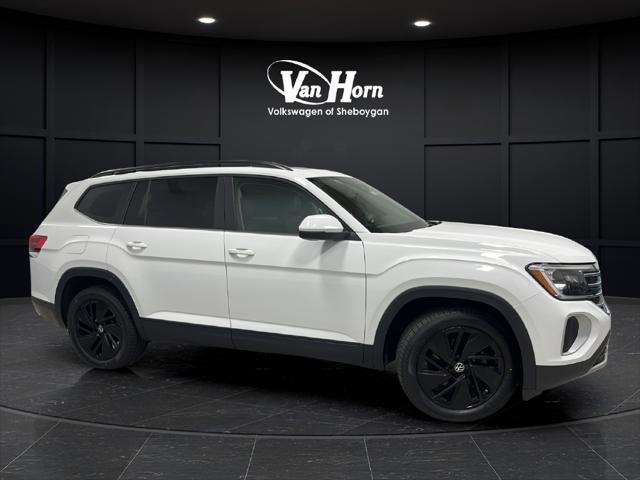 2024 Volkswagen Atlas 2.0T SE w/Technology for sale in Sheboygan, WI