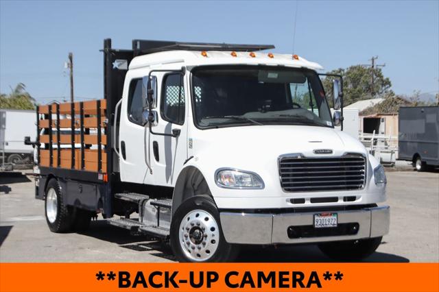 2021 Freightliner M2 106