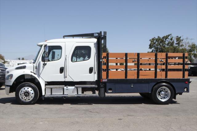 2021 Freightliner M2 106