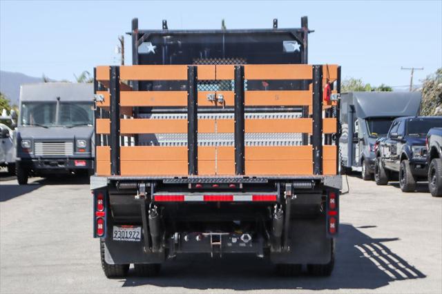 2021 Freightliner M2 106
