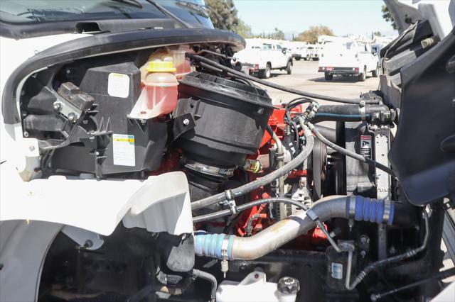 2021 Freightliner M2 106