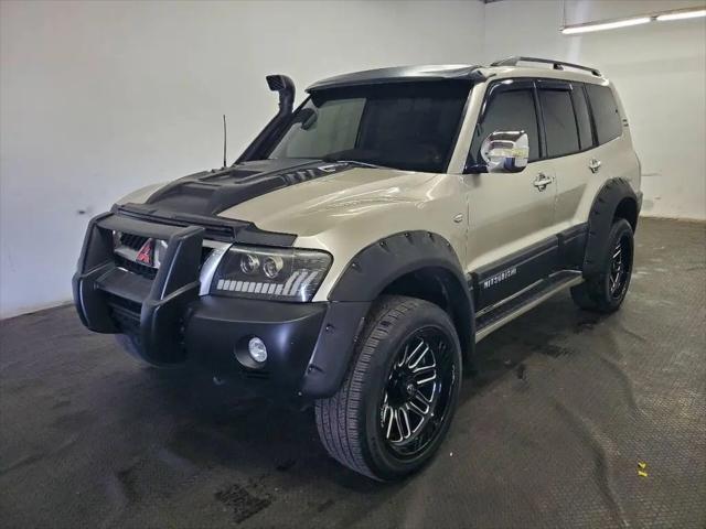2004 Mitsubishi Montero XLS for sale in Fairfield, OH