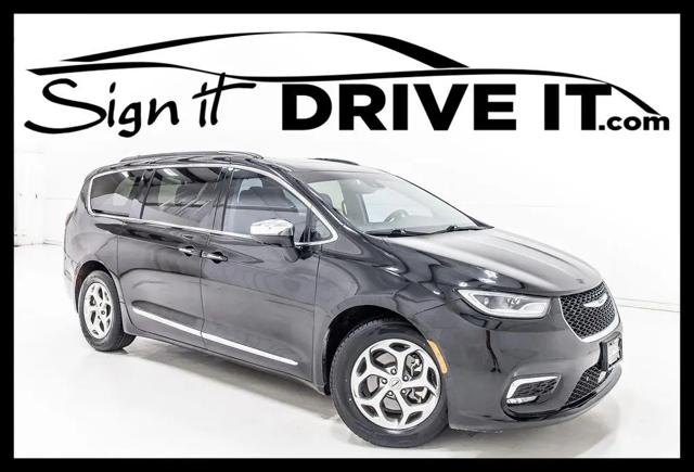 2022 Chrysler Pacifica Limited for sale in Denton, TX
