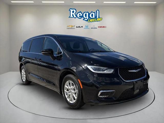 2024 Chrysler Pacifica Touring L for sale in Lakeland, FL