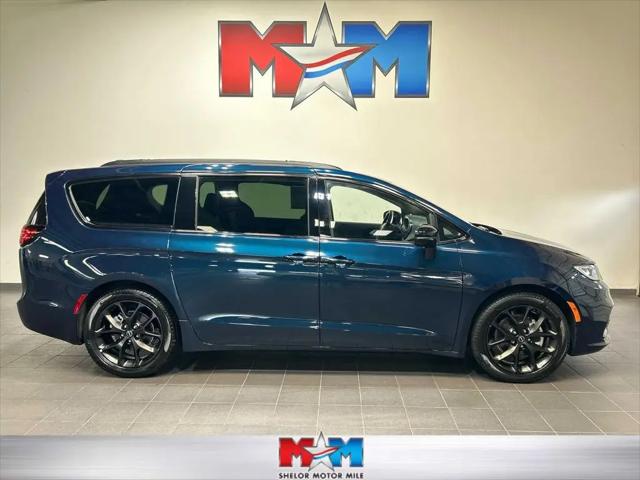 2025 Chrysler Pacifica Limited for sale in Christiansburg, VA