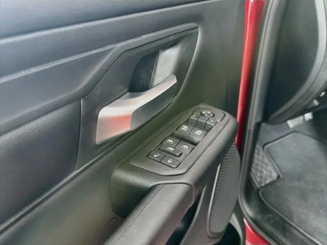 2026 Ram 1500 Express Crew Cab 4x4 57 Box