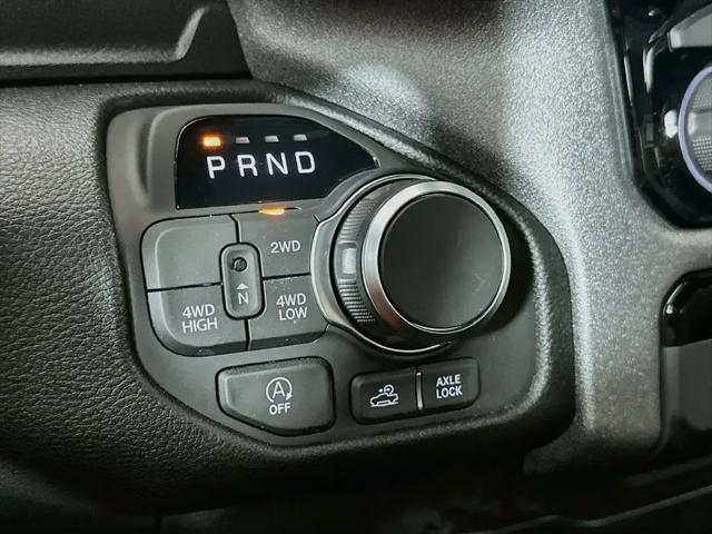 2026 Ram 1500 Express Crew Cab 4x4 57 Box
