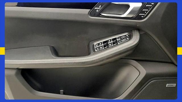 2019 Porsche Macan Macan
