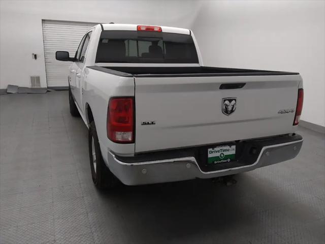 2017 Ram 1500 SLT Crew Cab 4x4 57 Box