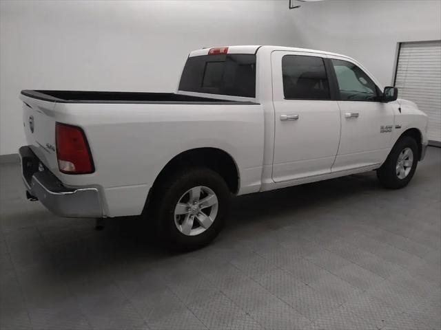 2017 Ram 1500 SLT Crew Cab 4x4 57 Box