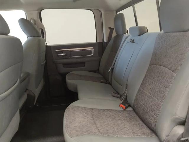 2017 Ram 1500 SLT Crew Cab 4x4 57 Box