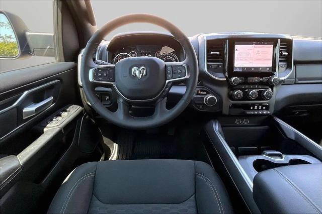 2025 Ram 1500 Big Horn Crew Cab 4x2 57 Box