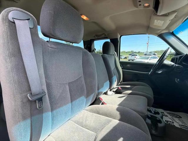 2005 Chevrolet Silverado 1500 LS