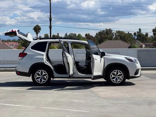 2022 Subaru Forester Premium