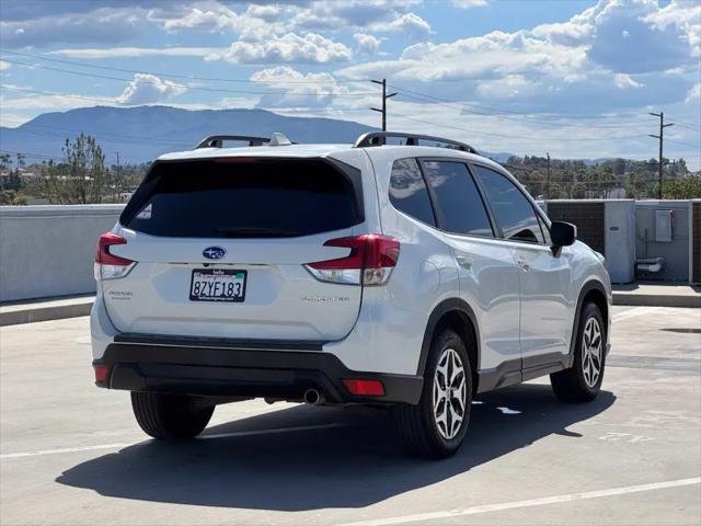2022 Subaru Forester Premium