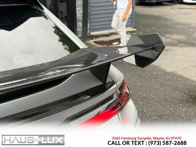 2021 Lamborghini Urus Standard
