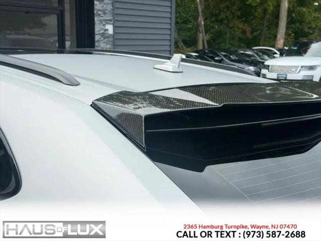 2021 Lamborghini Urus Standard
