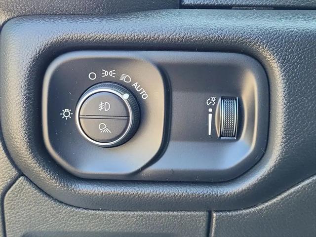 2023 Ram 1500 Big Horn Crew Cab 4x4 57 Box