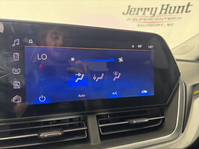 2024 Chevrolet Trax FWD LT