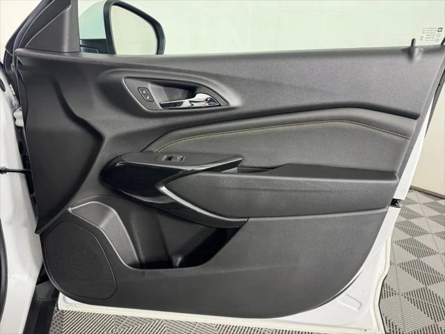 2024 Chevrolet Trax FWD LT