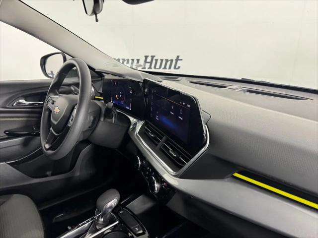 2024 Chevrolet Trax FWD LT