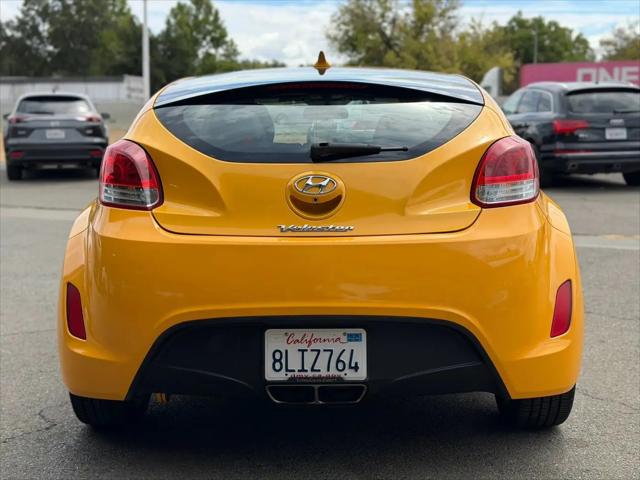 2016 Hyundai Veloster Base