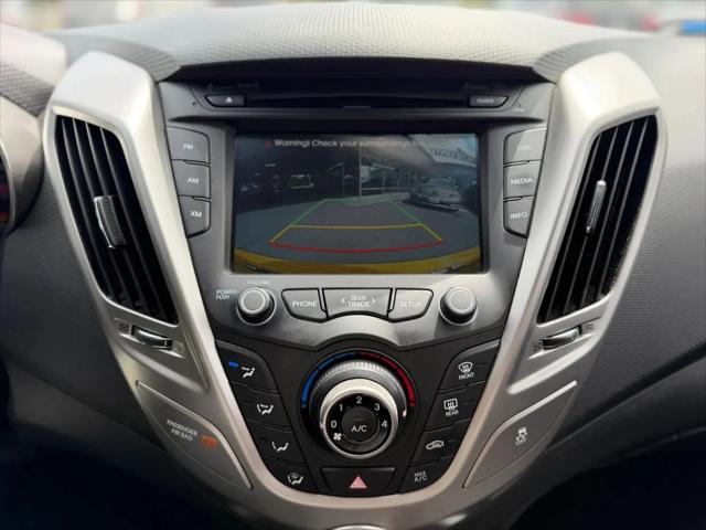 2016 Hyundai Veloster Base