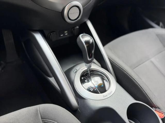 2016 Hyundai Veloster Base
