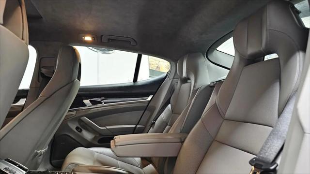 2013 Porsche Panamera GTS