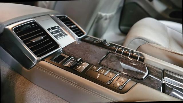 2013 Porsche Panamera GTS