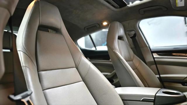 2013 Porsche Panamera GTS