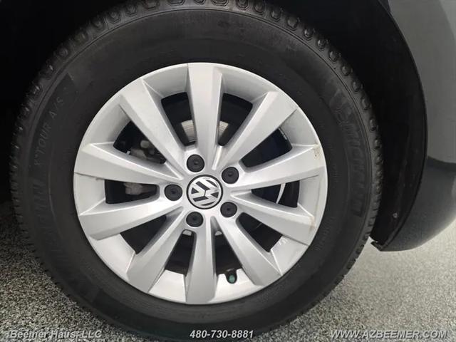 2019 Volkswagen Beetle 2.0T S