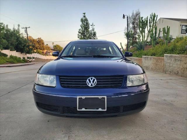 2000 Volkswagen Passat GLX