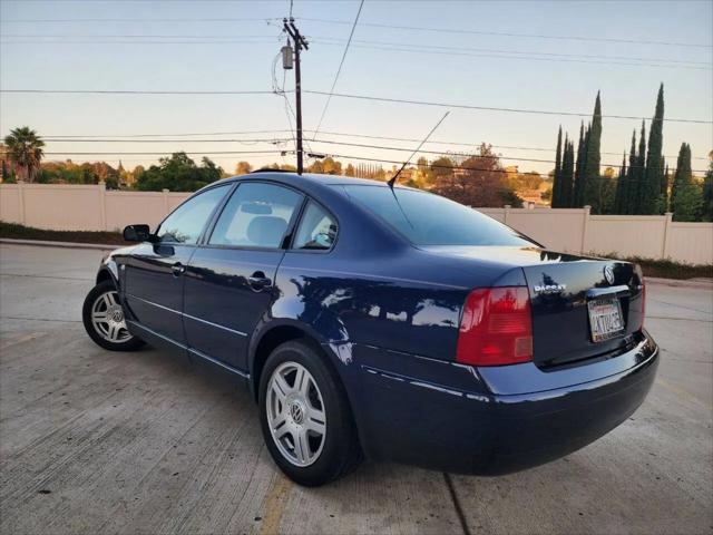 2000 Volkswagen Passat GLX