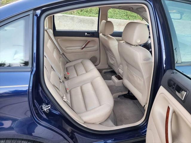 2000 Volkswagen Passat GLX
